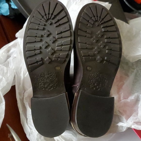 Boots - Picture 5 of 5